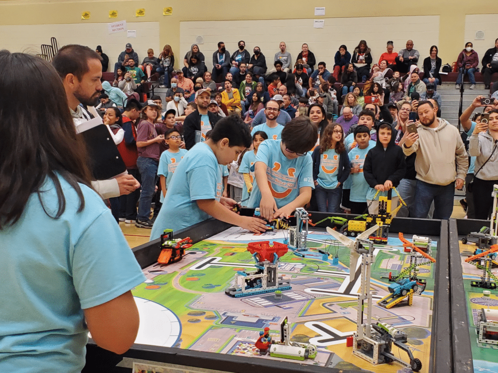 Northside ISD Competes in Robotics Event